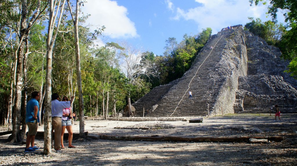 tulum pyramid tours